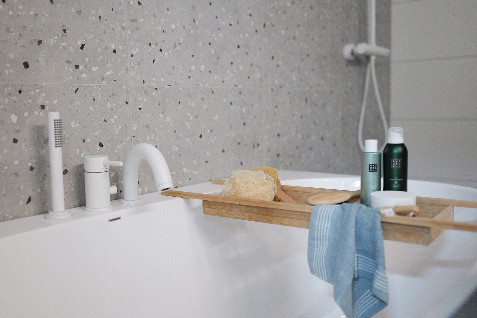 Baderomsprodukter til hjemmespa og boblebadekar
