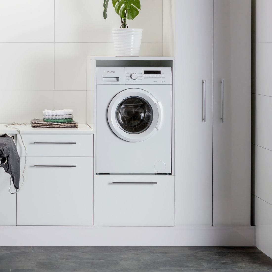 Alterna vaskerom: Lav skuff 63cm for vaskemaskin Alterna Benkeskap vaskerom