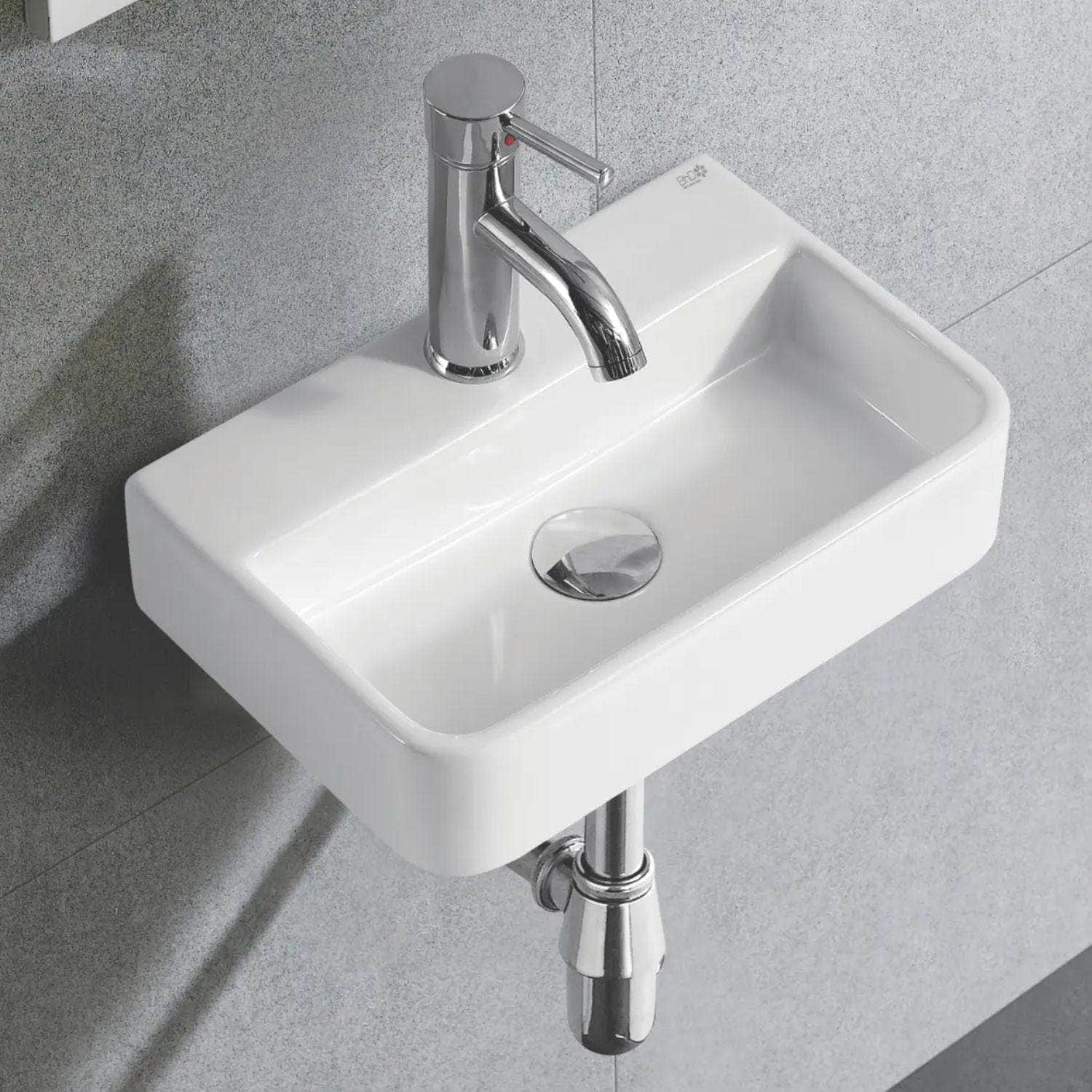 Bathco Zamora Vegghengt Porselensservant Hvit Bathco Baderomsservant KO-7028