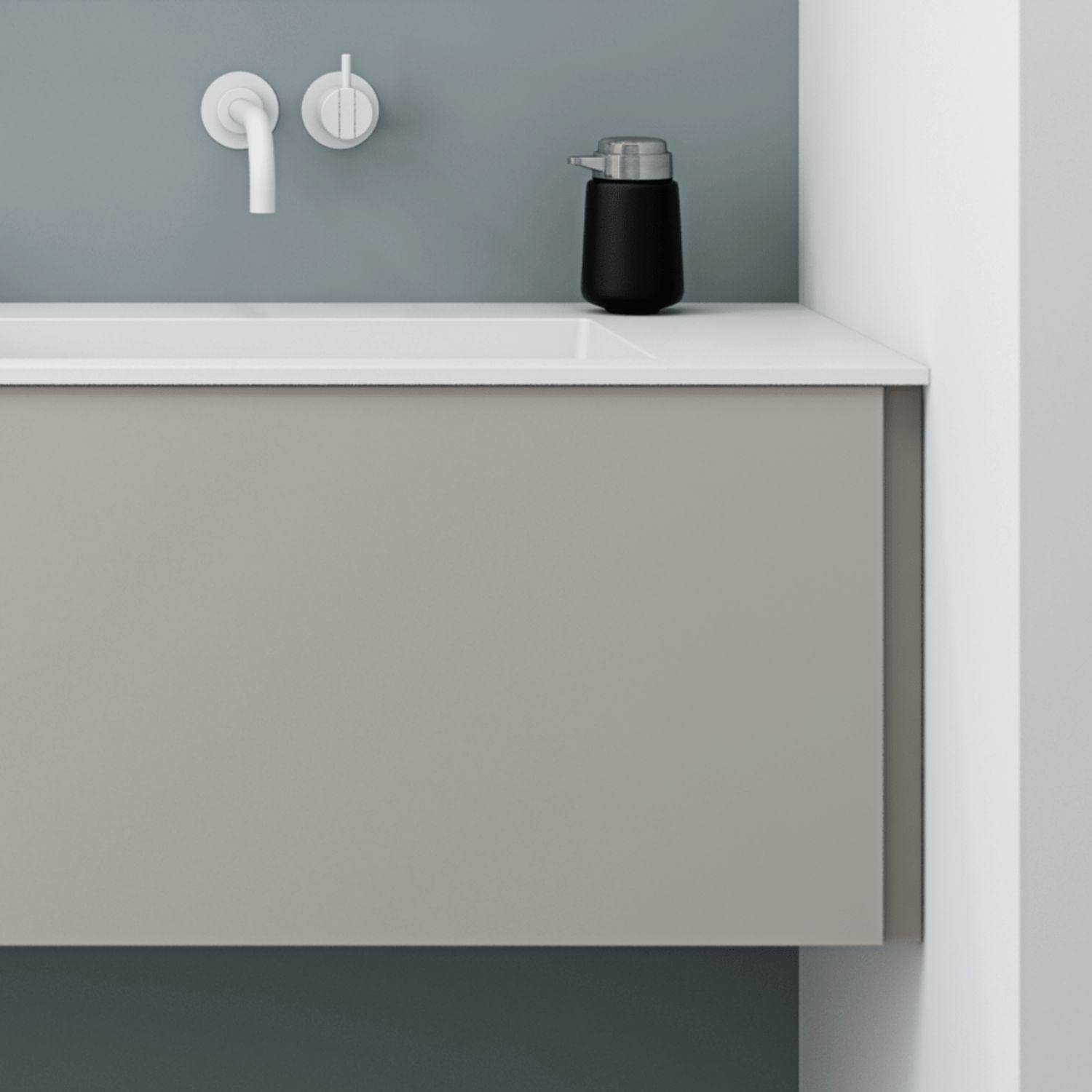 Dansani Inzo Utforing H48-64xB17,1xD1,8cm Nordisk eik / 64cm Dansani Tilbehør baderomsinnredning DA-TSM-641725
