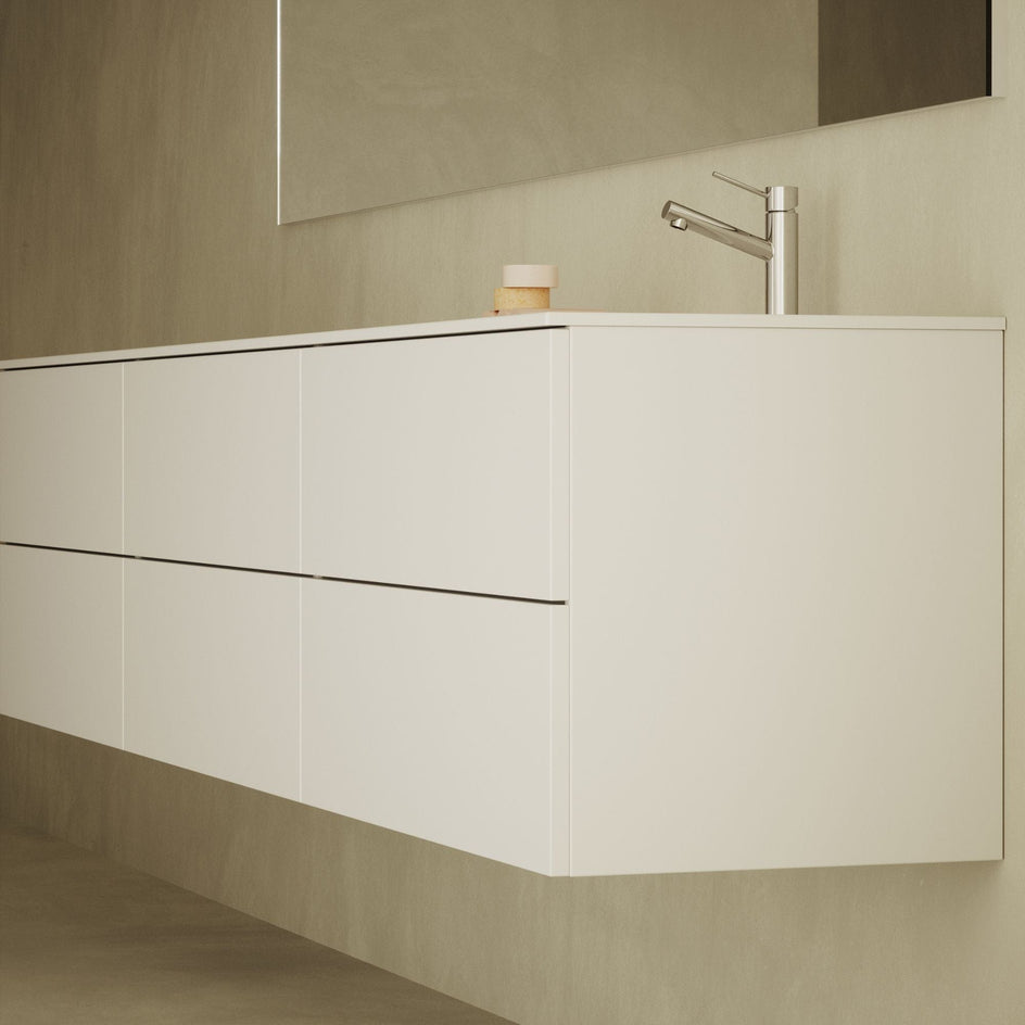 INR Core Solid Unlimited Servantskap INR Iconic Nordic Rooms Servantskap