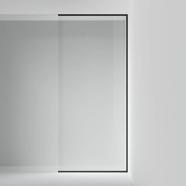 INR Dusjvegg ARC 20 Frame XL Måltilpasset Svart matt / Måltilpasset / Opal klart glass INR Iconic Nordic Rooms Dusjvegg INR-120312100