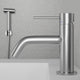 INR Voyage Low Servantbatteri med Hånddusj Brushed stainless INR Iconic Nordic Rooms Servantbatteri INR-80001421