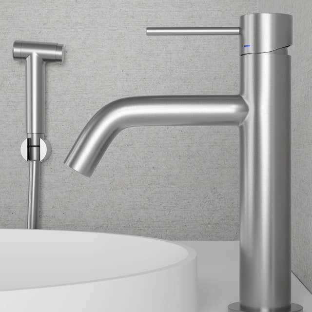 INR Voyage Mid Servantbatteri med Hånddusj Brushed stainless INR Iconic Nordic Rooms Servantbatteri INR-80001426