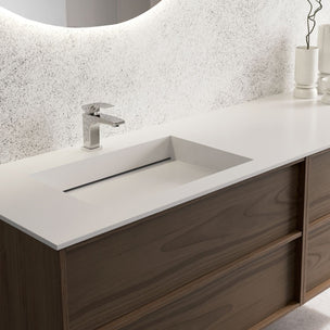 Korsbakken Corian Sidestilt Servant med Flat Bunn