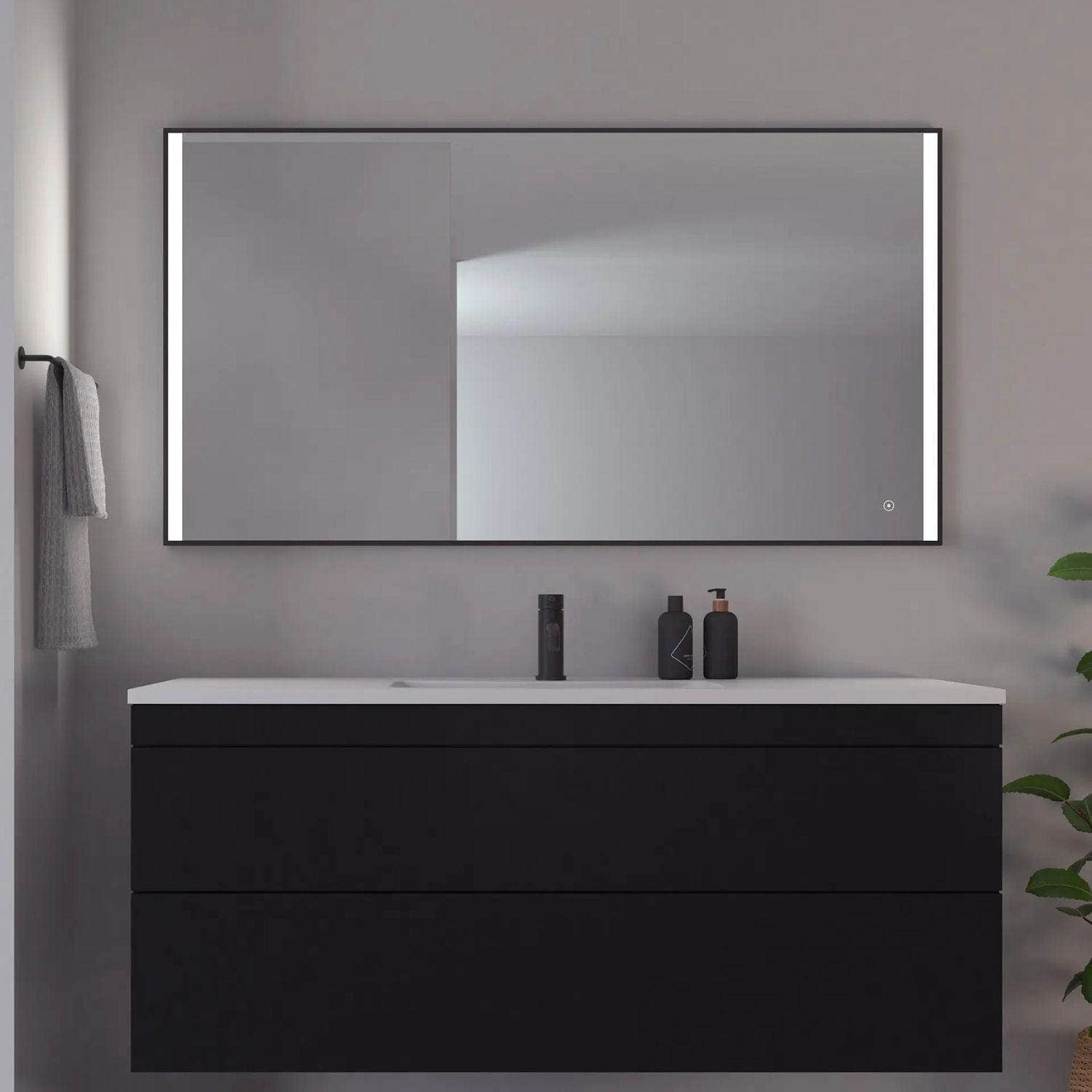 Loevschall Nyborg Rammespeil med LED lys 140cm Loevschall Baderomsspeil KO-3443458795