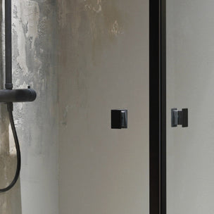 Macro Design Empire Swing Dusjhjørne med Gunmetal profil