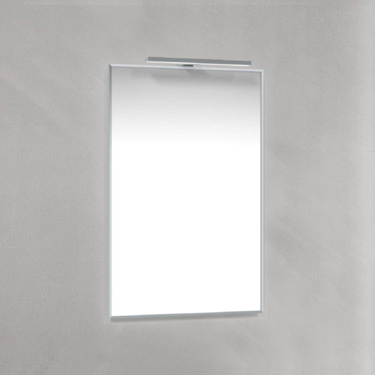 Macro Design Speil T-belysning LED 45cm Macro Design Baderomsspeil BUN-IP4570KRTL