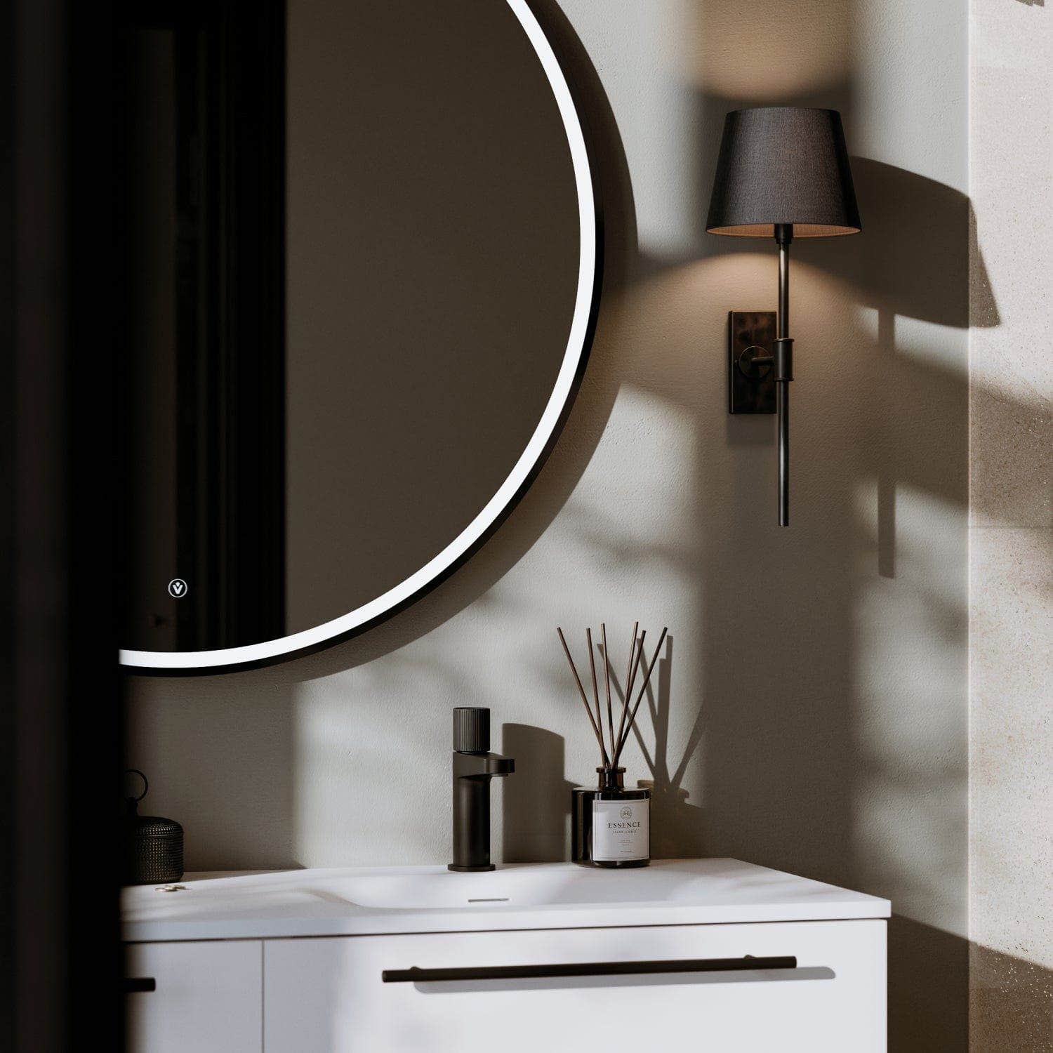VikingBad Iris Speil med LED lys VikingBad Baderomsspeil