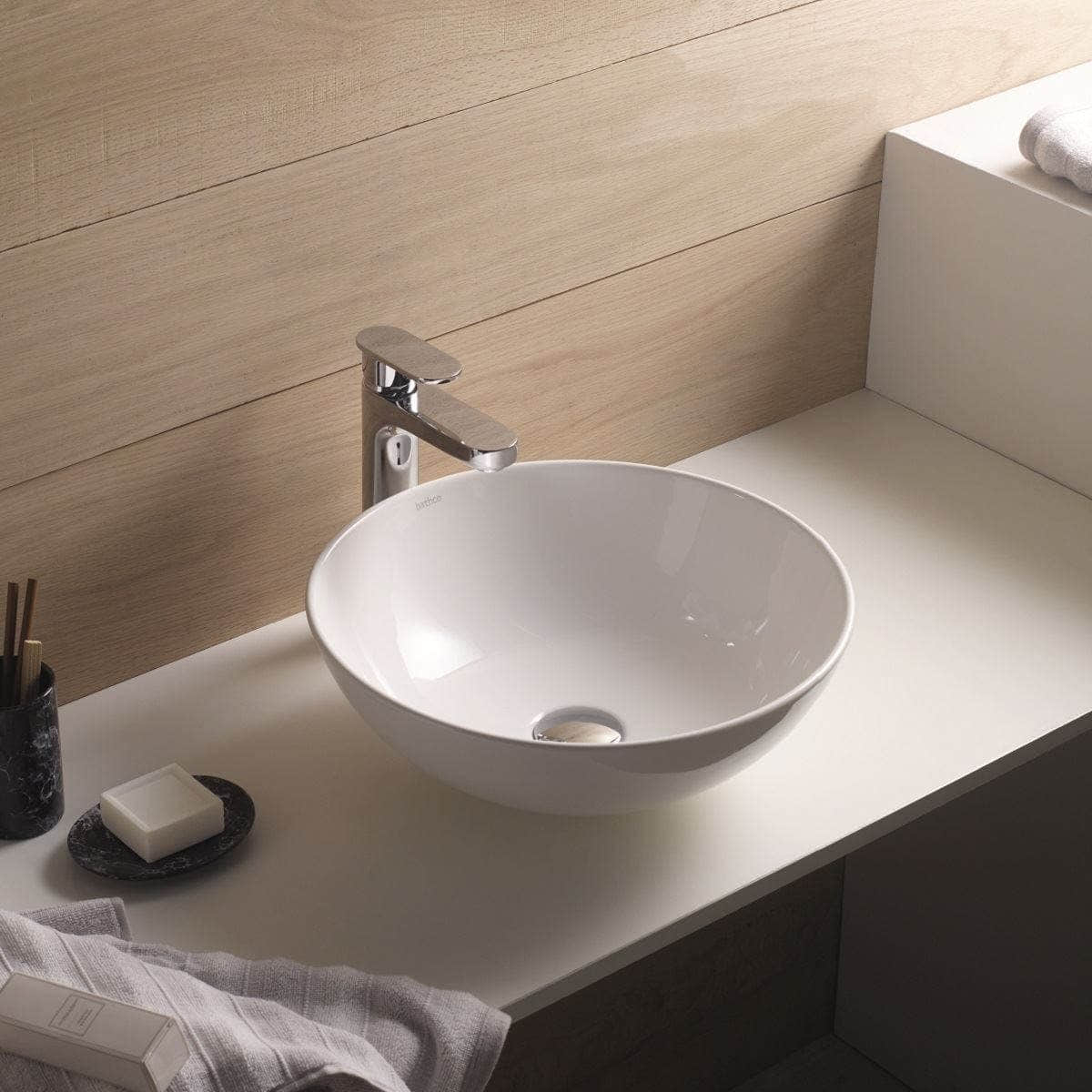 Bathco Sicilia Bolleservant Ø40cm - porselen Hvit Bathco Bolleservant KO-4069