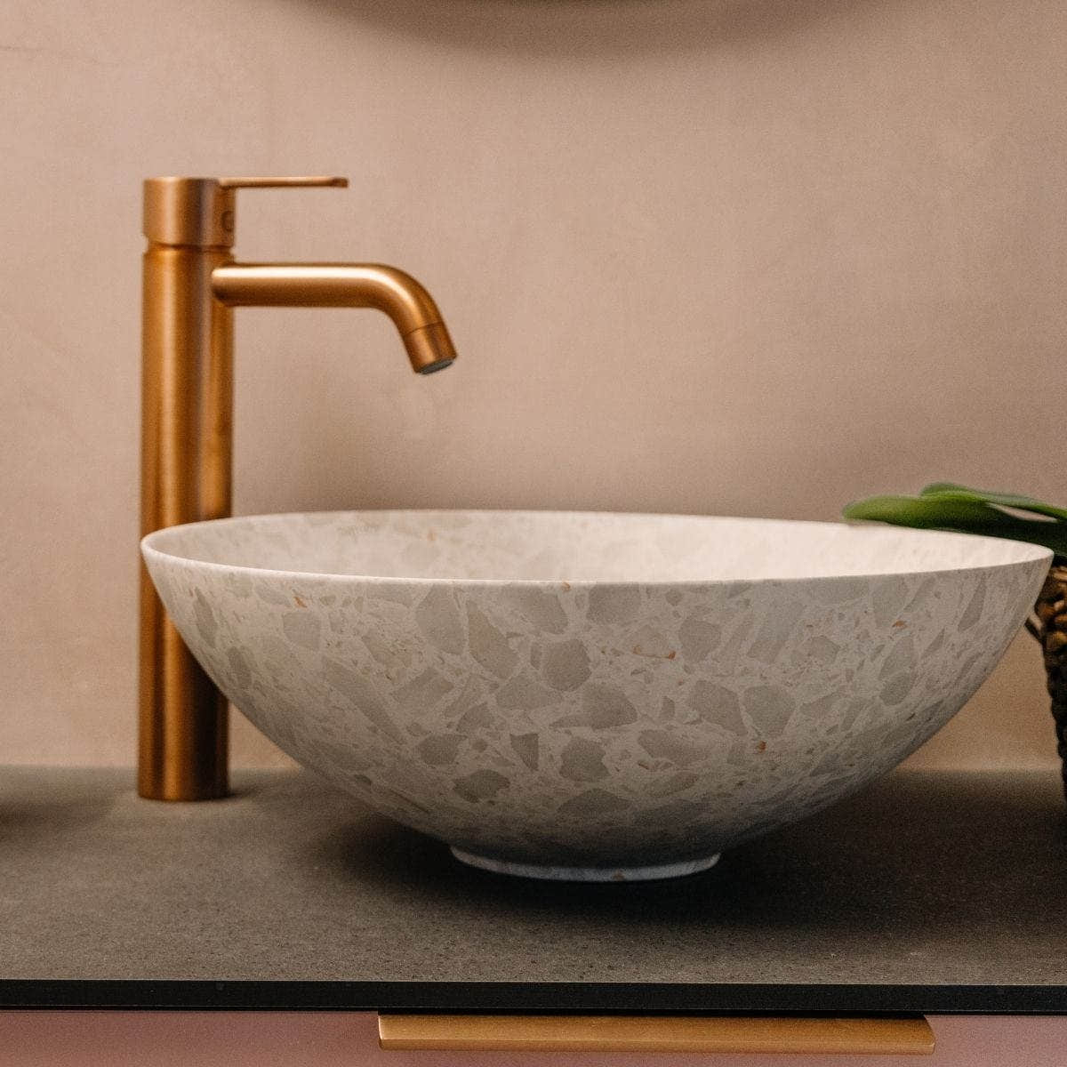 Bathco Terrazo One Bolleservant Ø40cm - porselen Grå Bathco Bolleservant KO-00419