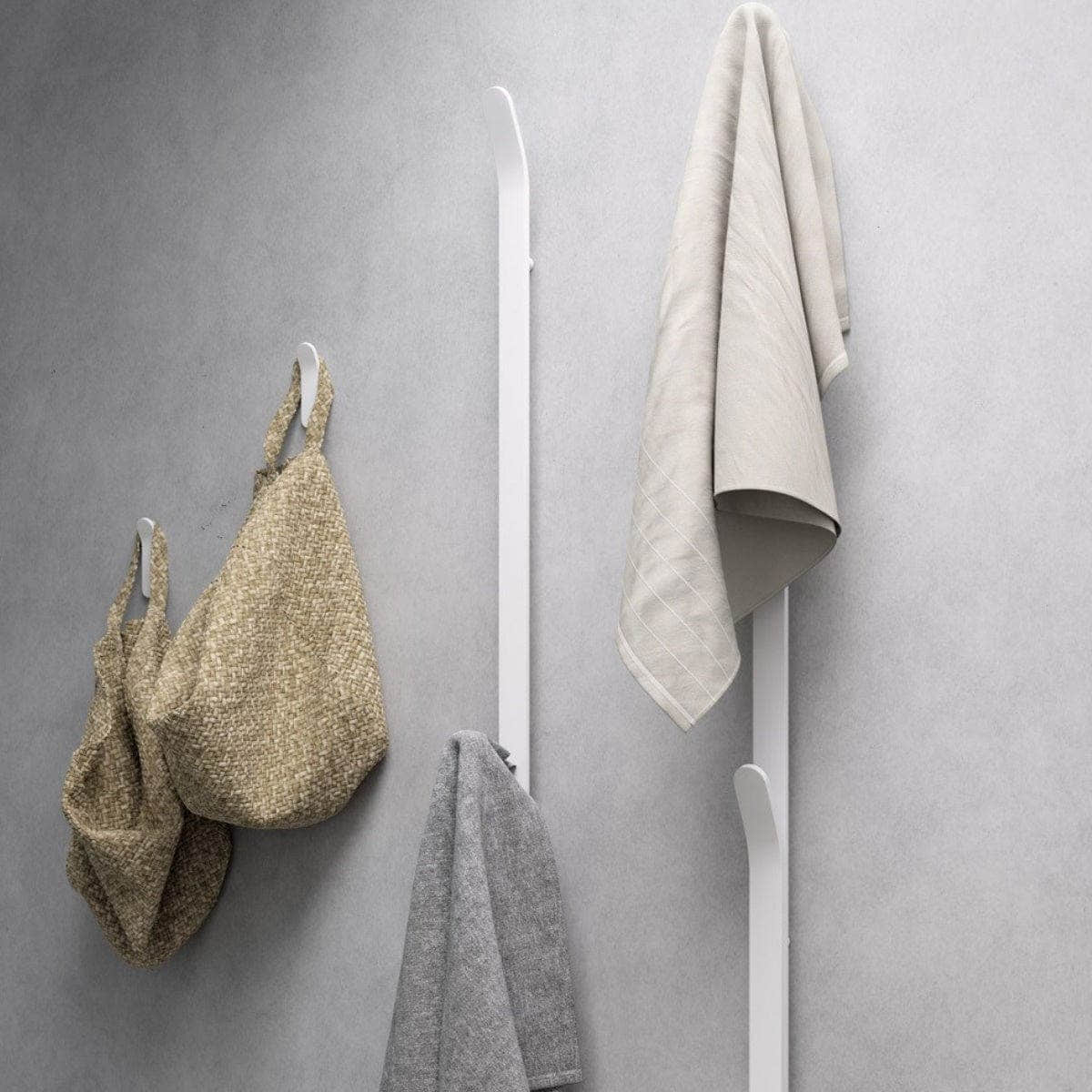 INR Bow Håndkletørker H170 Designvinner INR Iconic Nordic Rooms Håndkletørker strøm