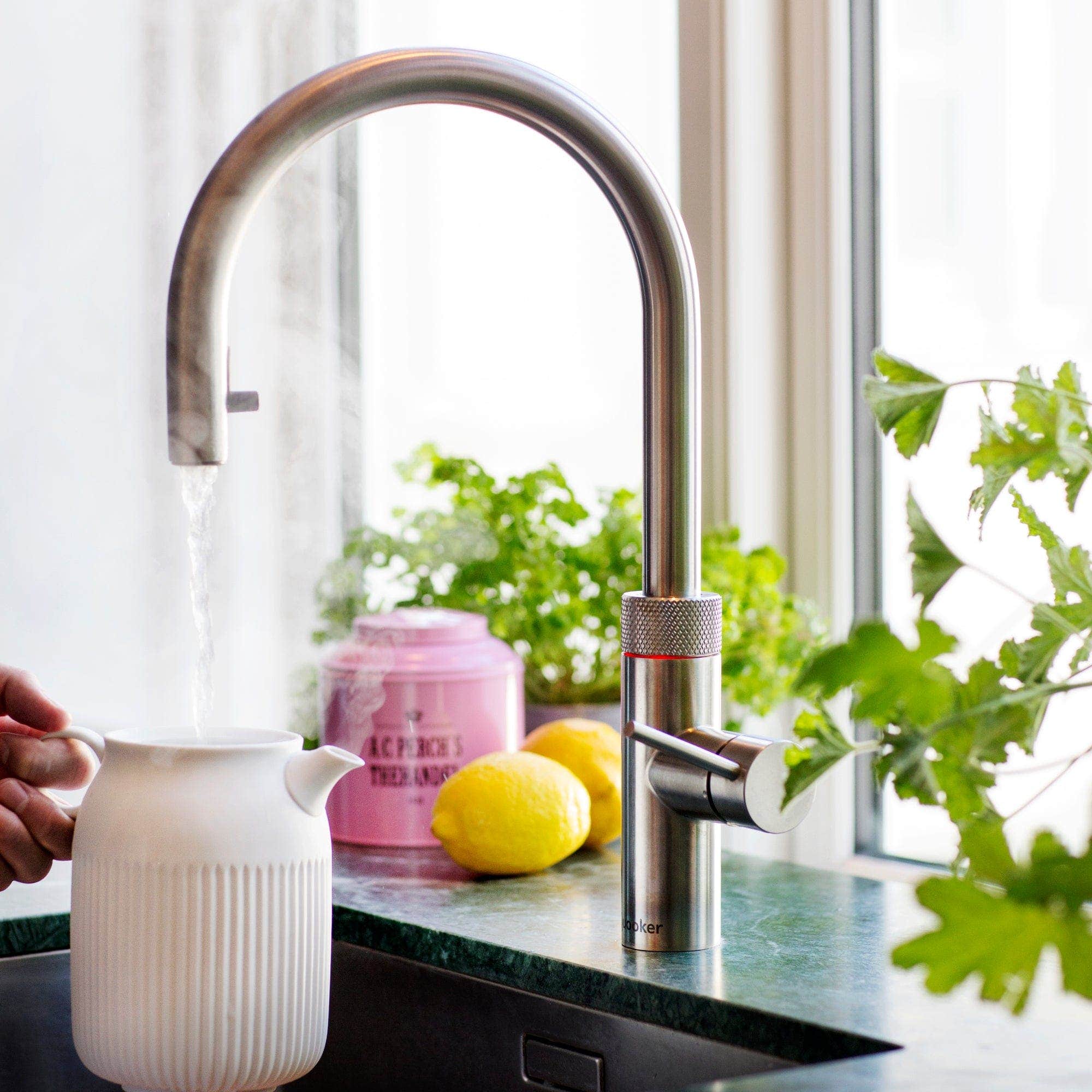 Quooker Flex alt-i-ett kjøkkenarmatur med uttrekksslange Quooker Kjøkkenarmatur