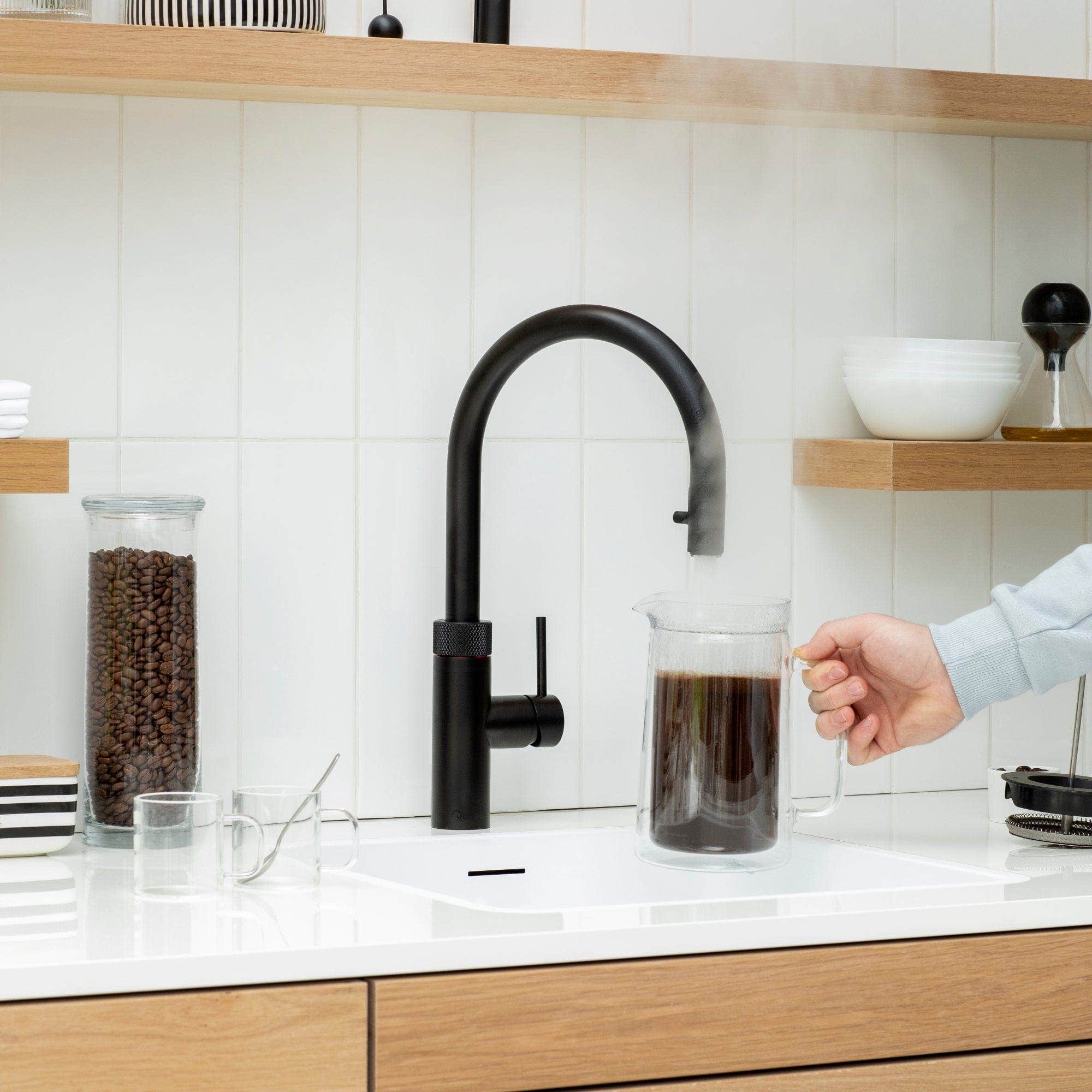 Quooker Flex alt-i-ett kjøkkenarmatur med uttrekksslange Quooker Kjøkkenarmatur